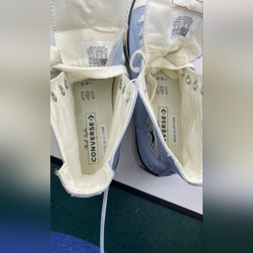 NEW M7.5/W9.5 CONVERSE CHUCK 70 PLUS 3D FLOWERS LIMITED EDITION PLATFORM SHOES - Picture 7 of 7